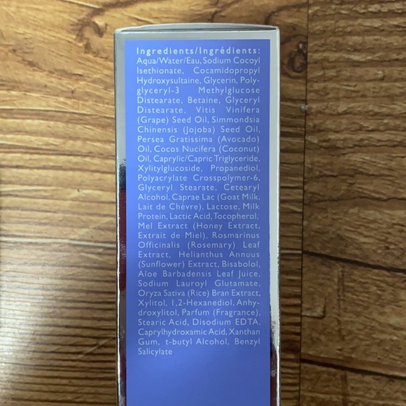 Moisturizers,detoxifying masks, makeup, eyeshadow pallets and much more! - Picture 13 of 13